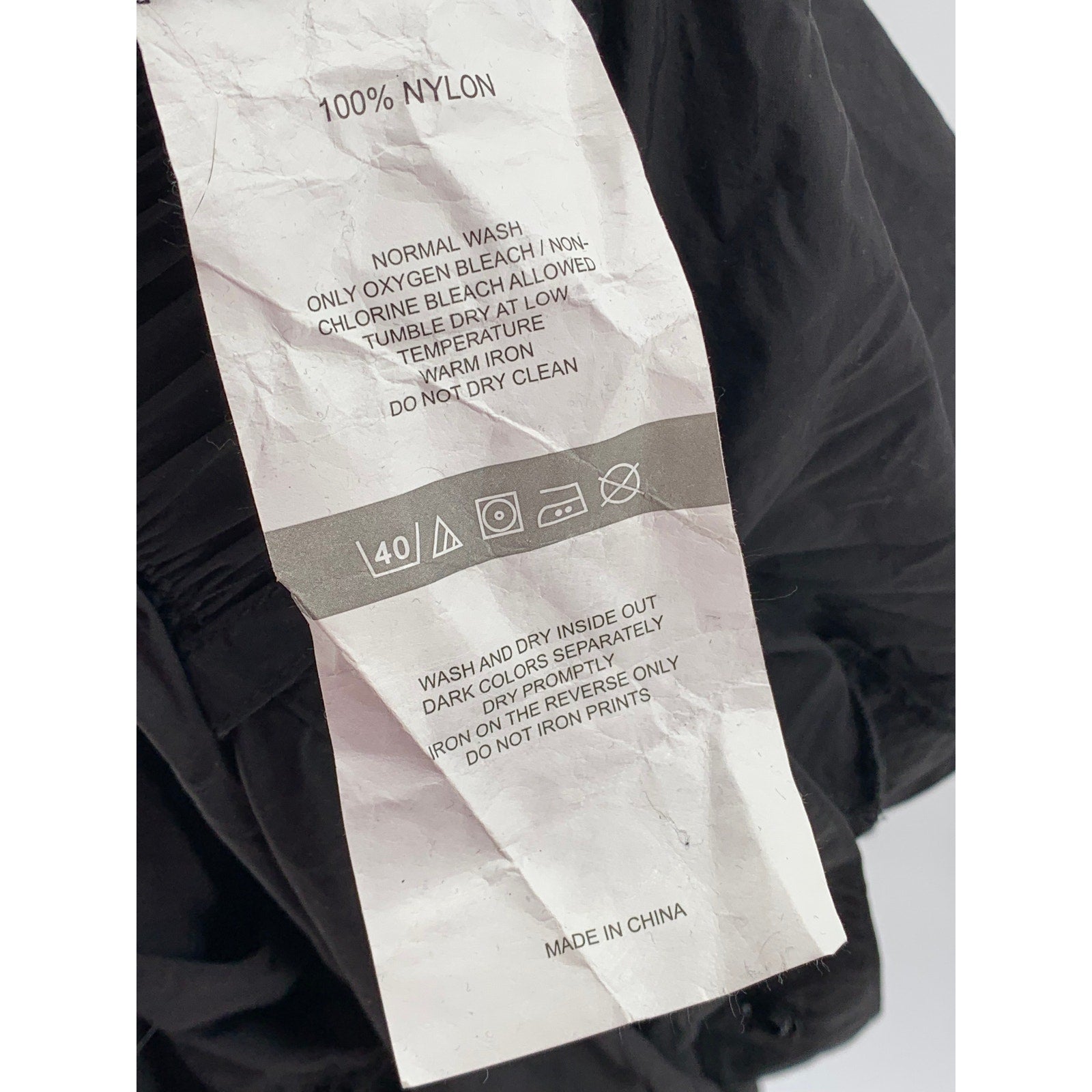 ARCHIVAL Men's Black Reinvent Ultrawide Side-Zip Belt Bag Taffeta Shorts SZ L