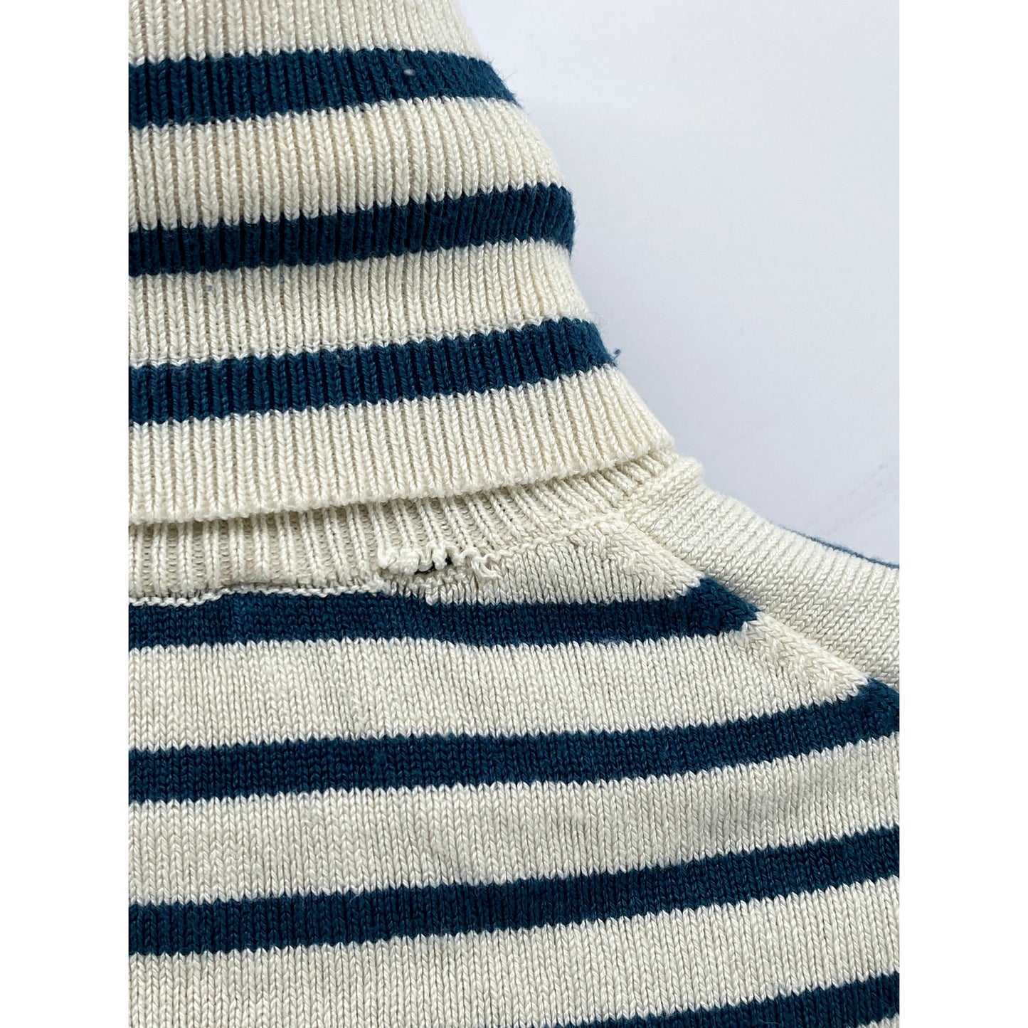 ZARA Women's Cream-Teal Blue Striped Knit Long Sleeve Turtleneck Top SZ S
