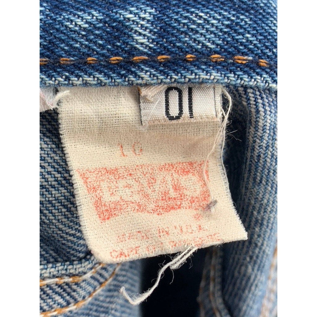 LEVI'S Misses Vintage Medium Blue Denim Frayed Classic Straight Jeans SZ L