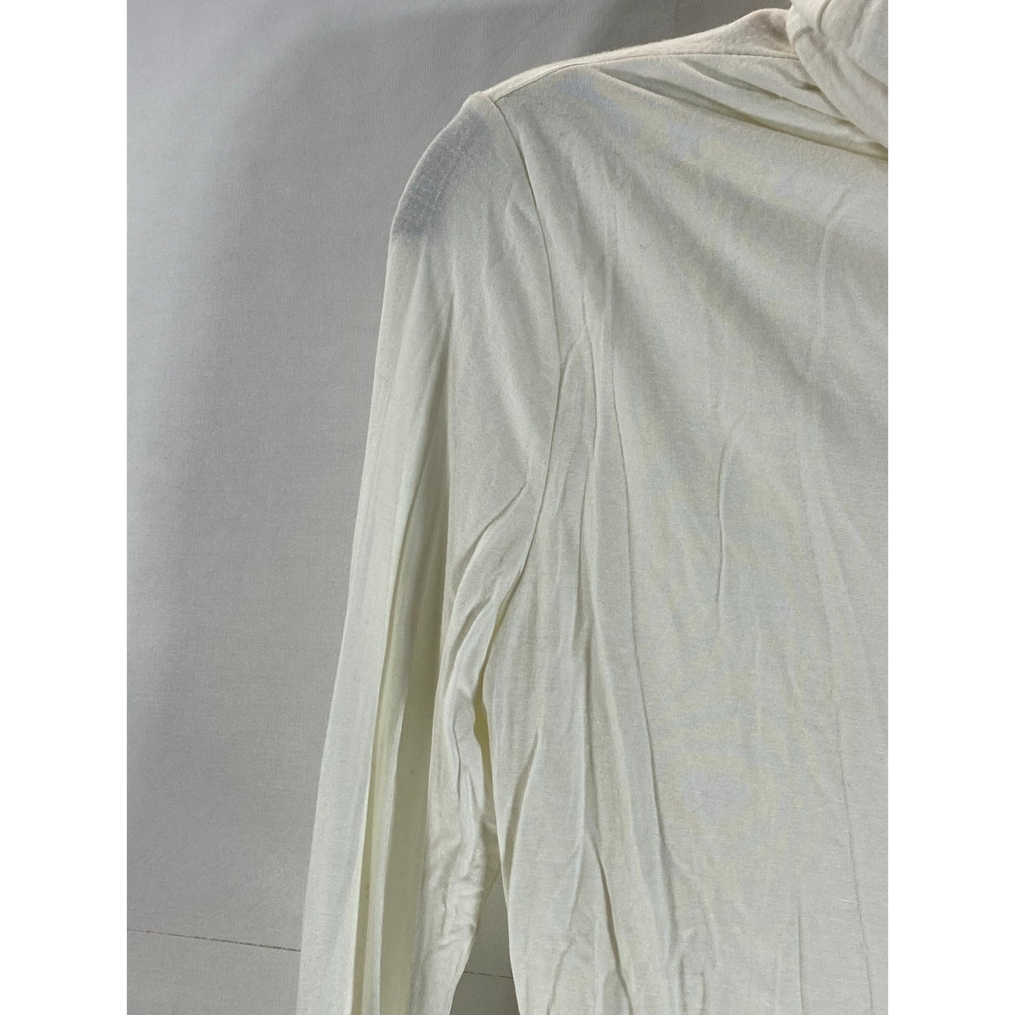 FINAL TOUCH Women's Beige Solid Long Sleeve Pullover Turtleneck Top SZ S