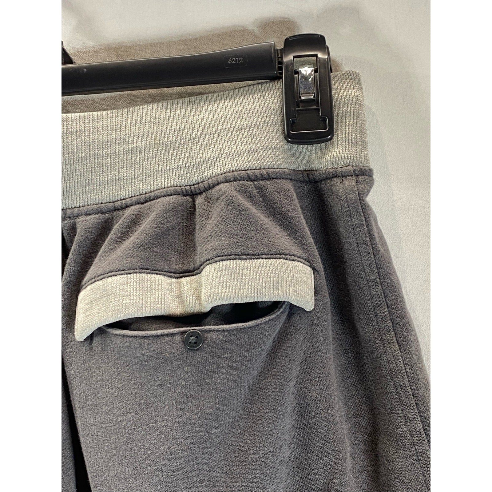 AIR JORDAN Men's Dark Gray/Light Gray Pull-On Sweat Shorts SZ M