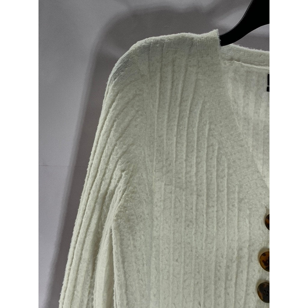 URBAN OUTFITTERS Women's Cream Fuzzy Rochelle Button-Up Cropped Cardigan SZ M