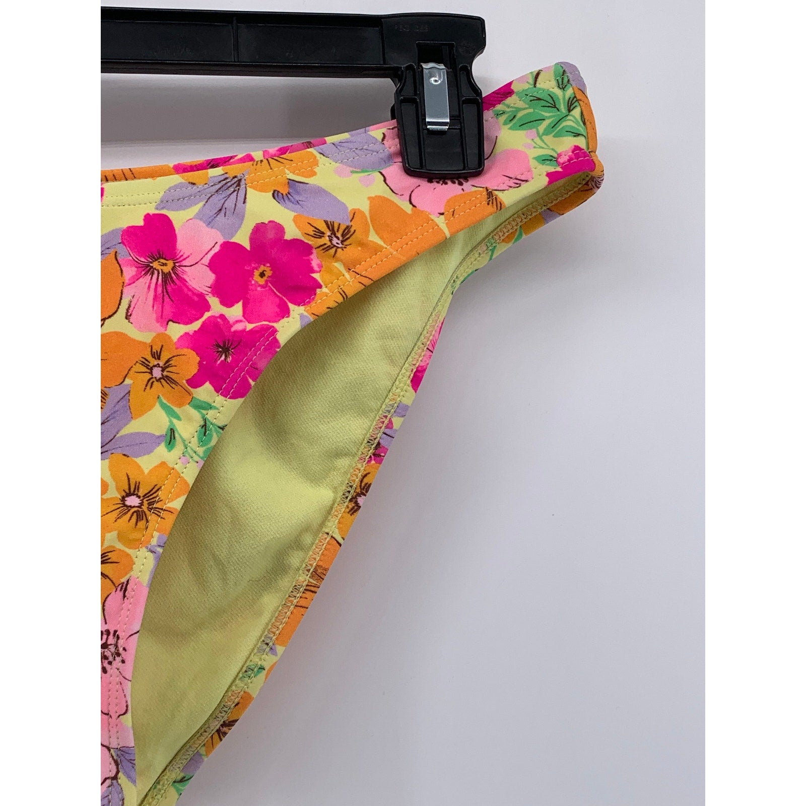 WILD FABLE Women's Green-Pink Floral Print Bikini Bottom SZ M