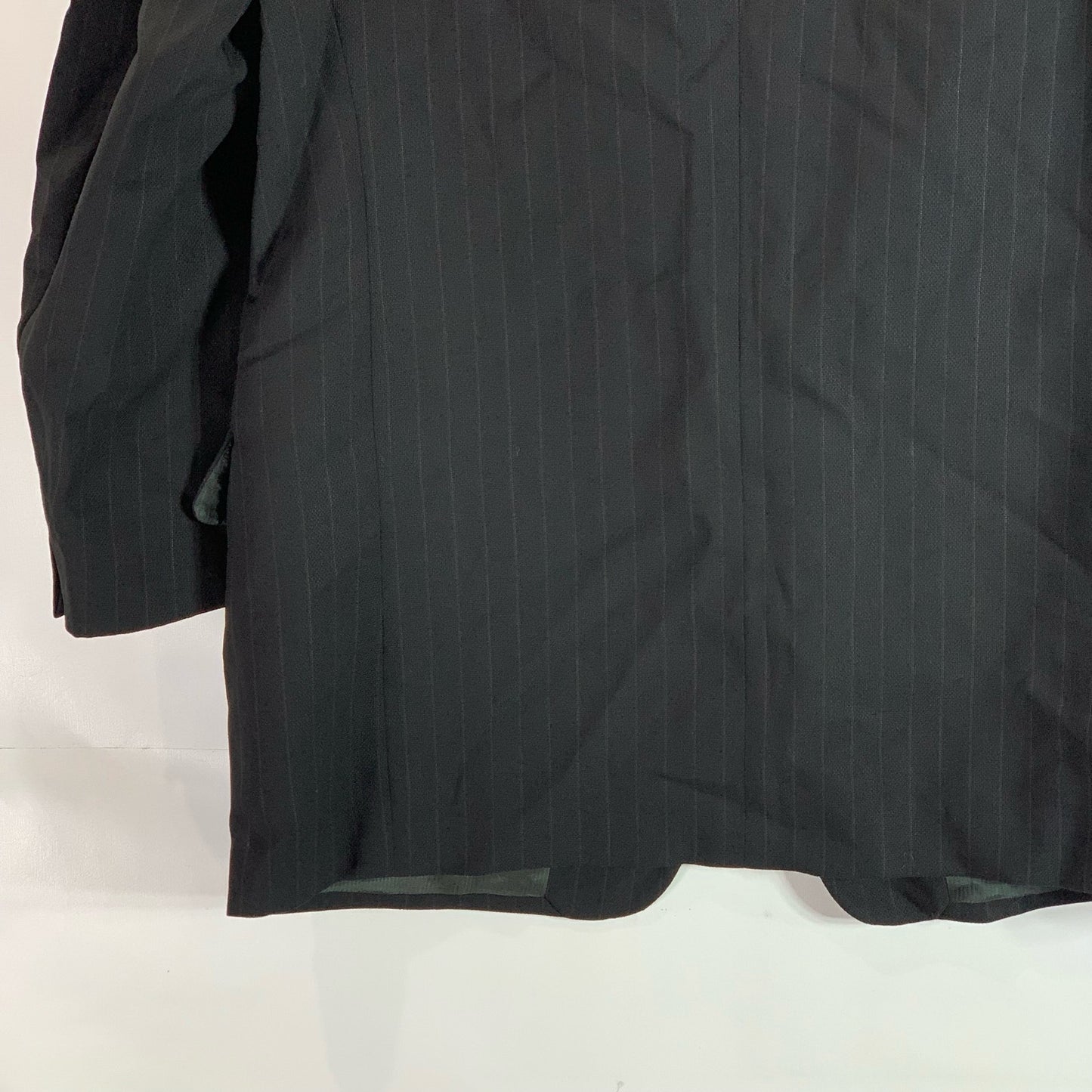 ERMENEGILDO ZEGNA SOFT Men's Black Pinstripe Three-Button Wool Blazer SZ 50R