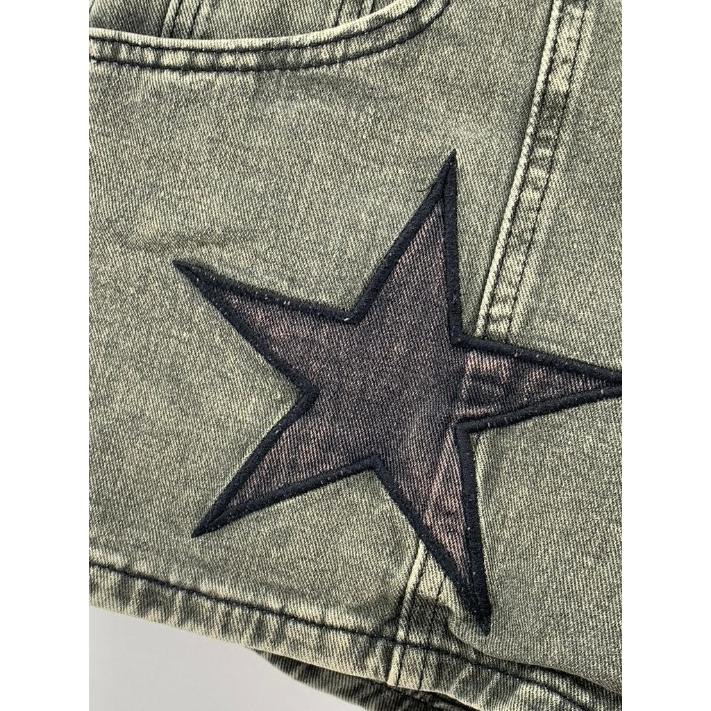 ROMWE Women's Washed Black Denim Embroidered Star Shorts SZ L(8/10)
