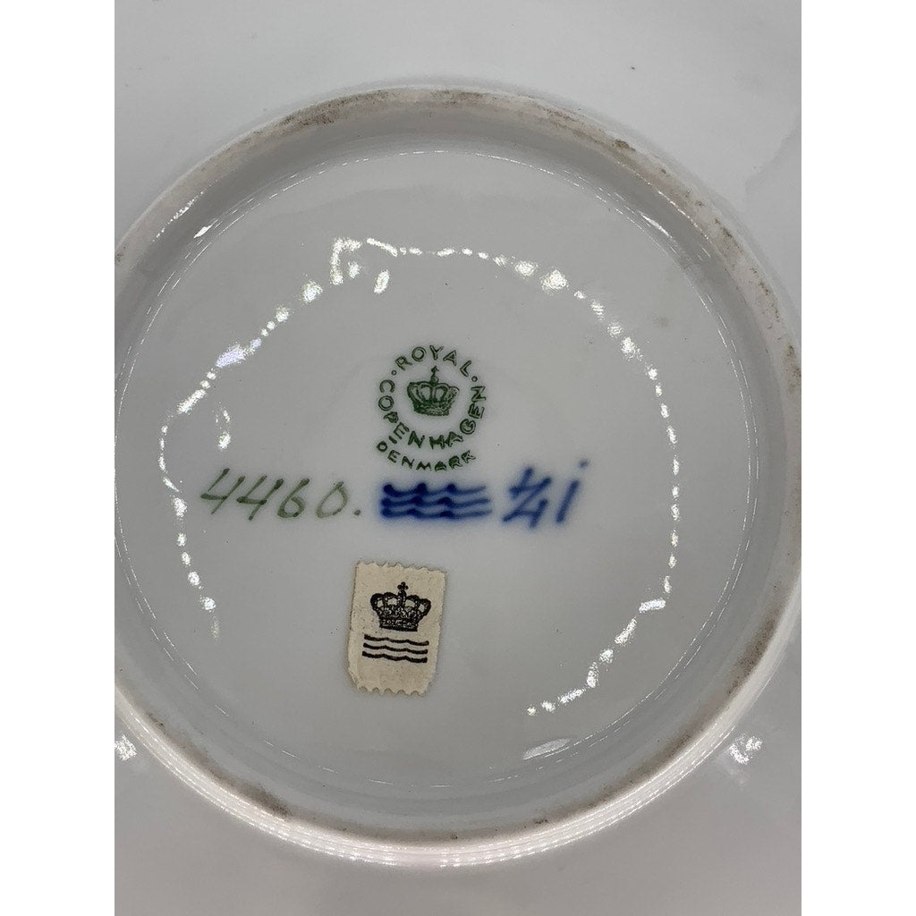 ROYAL COPENHAGEN Blue-White Ombre Wild Rose 1970's Plate