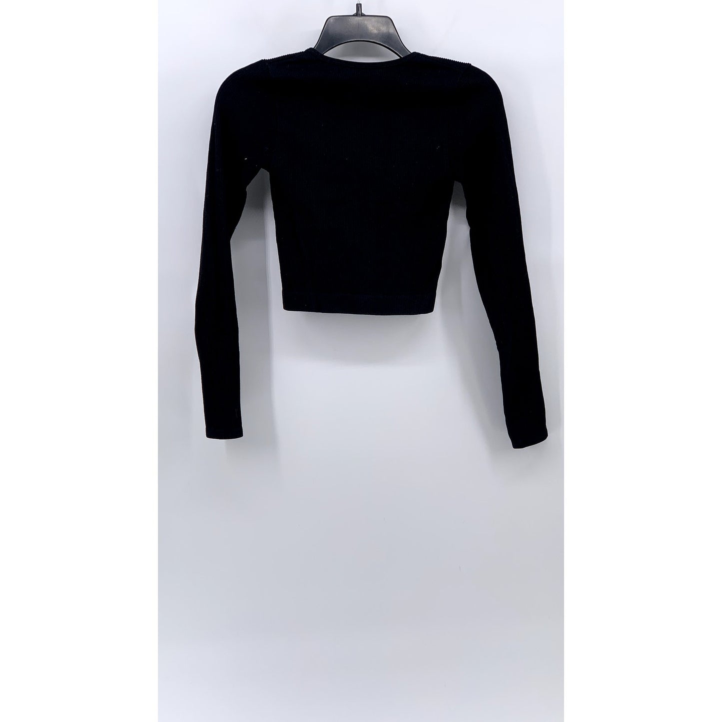 OUT FROM UNDER Women's Black Ribbed Henley Long Sleeve Cropped Casual Top SZ M