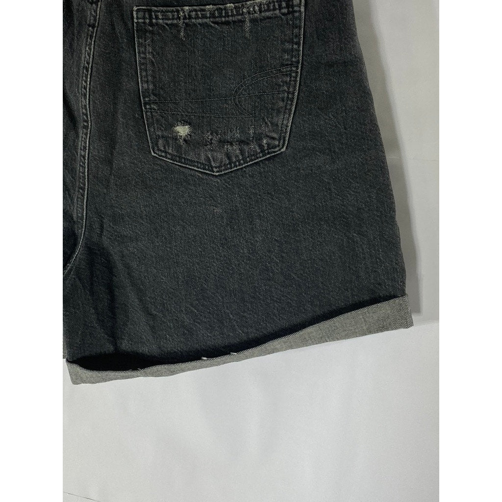 AMERICAN EAGLE Women's Washed Black Distressed Regular-Fit Cuffed Shorts SZ 10