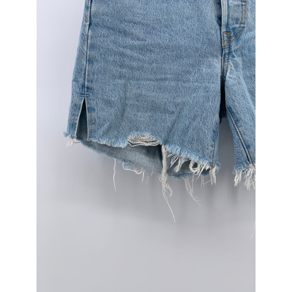 LEVI'S Women's Light Blue 501 Denim Frayed Original-Fit High-Rise Shorts SZ 24