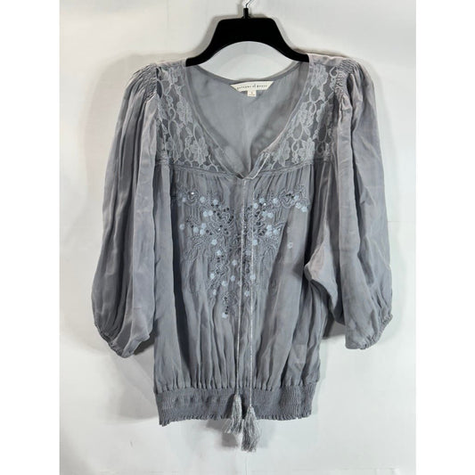 PATRONS OF PEACE Women's Grey Lace Embroidered Tassel Smocked Hem Top SZ S