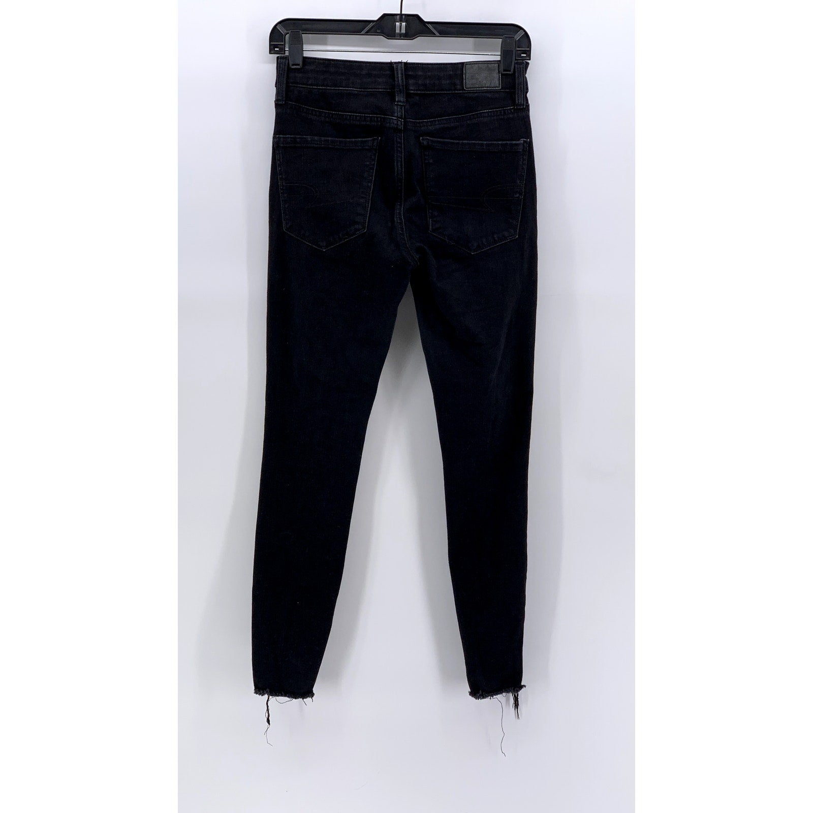 AMERICAN EAGLE OUTFITTERS Women's Black Frayed Skinny The Dream Jeans SZ 2