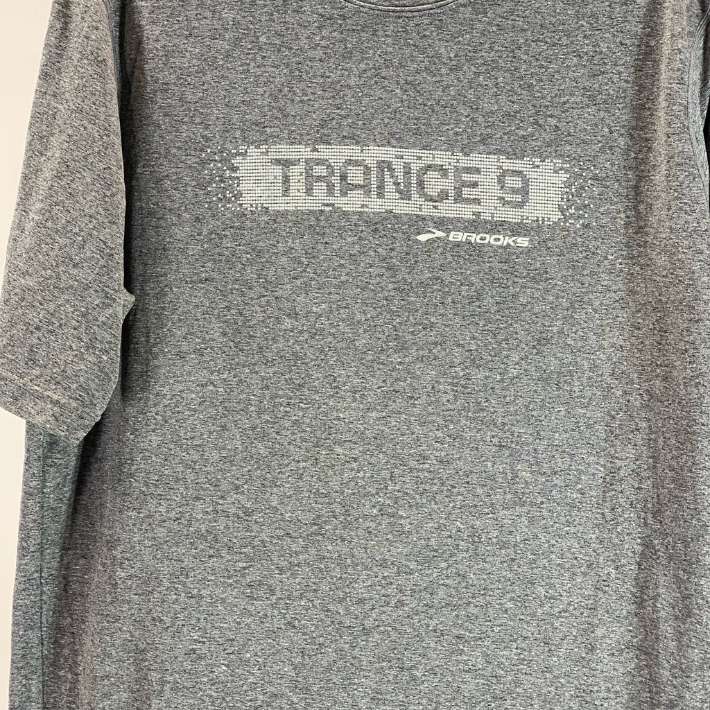 BROOKS Men's Gray Crewneck Trance 9 Graphic Short Sleeve T-Shirt SZ L