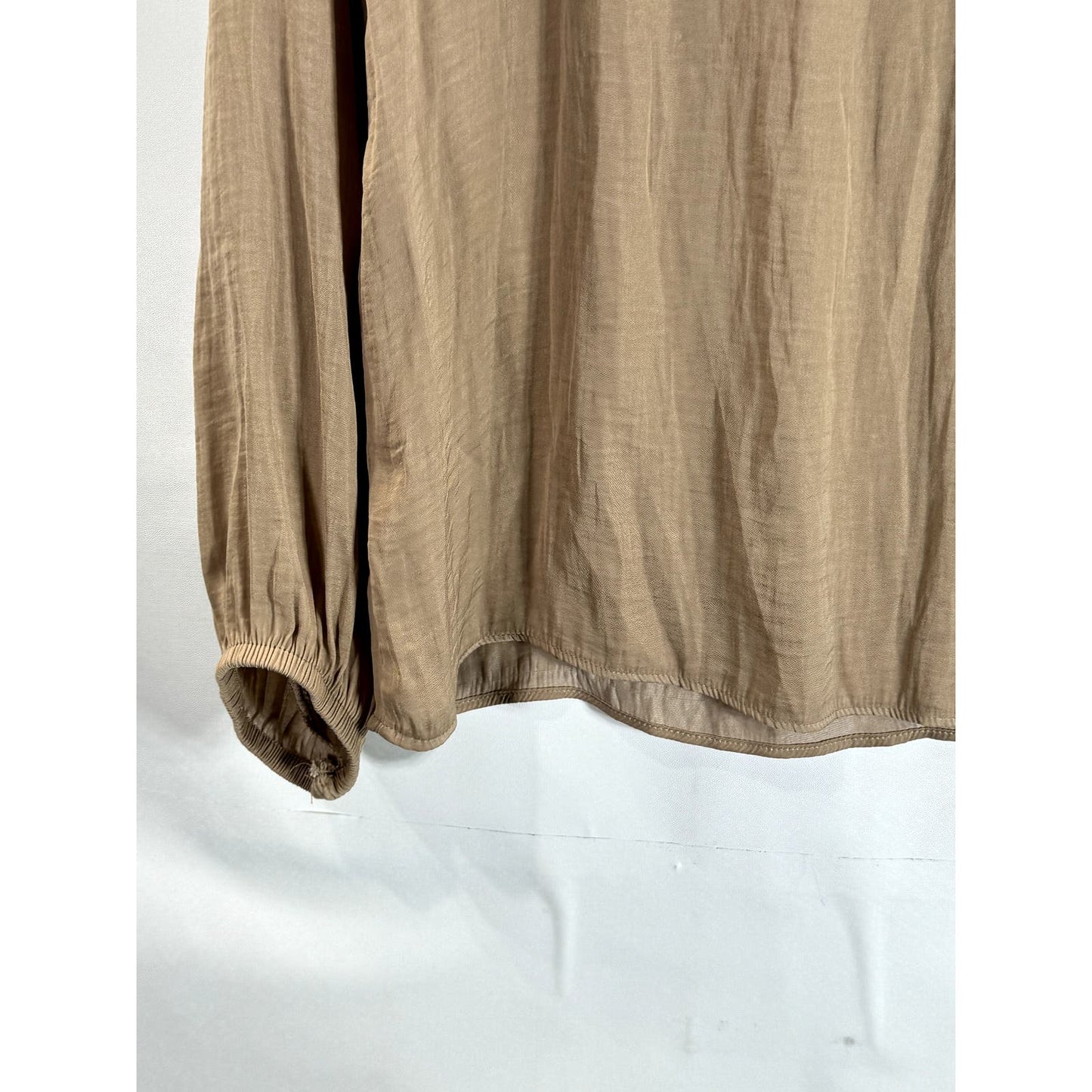 RACHEL RACHEL ROY Women's Tan V-Neck Pleated Back Long Sleeve Top SZ S