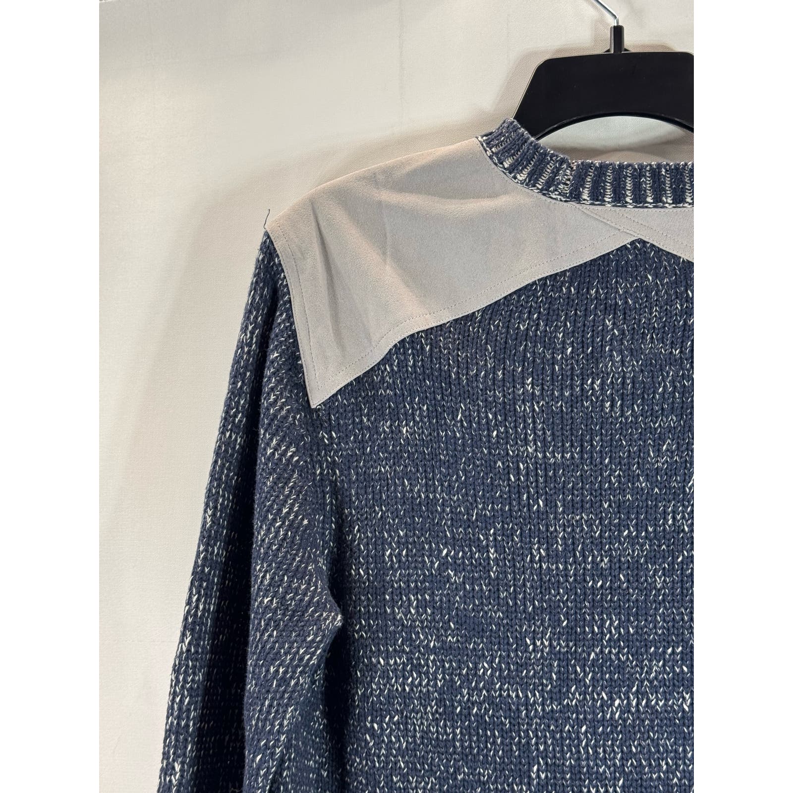 MICHAEL STARS Men's Navy/Gray Suede Yoke Crewneck Knit Pullover Sweater SZ L