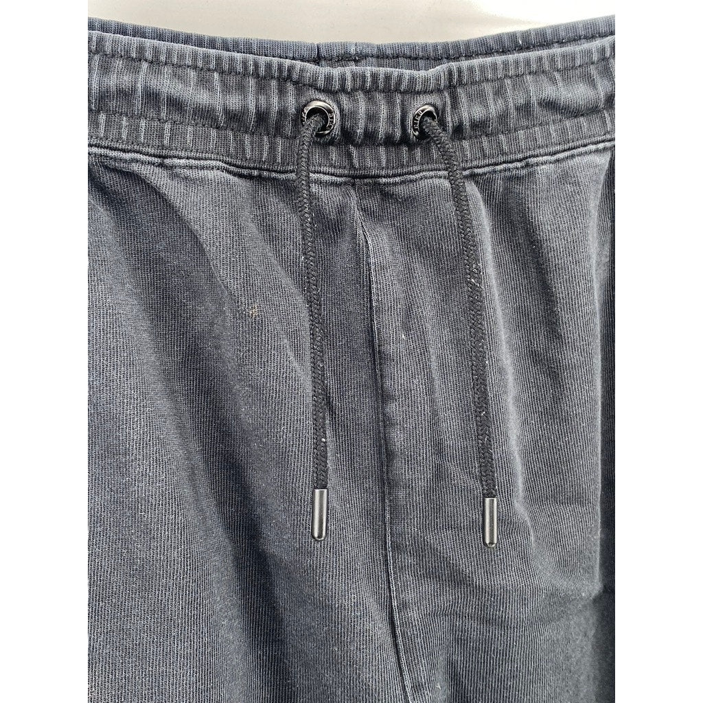 NIKE Men’s Black Solid Drawstring Casual Pull-On Shorts SZ L