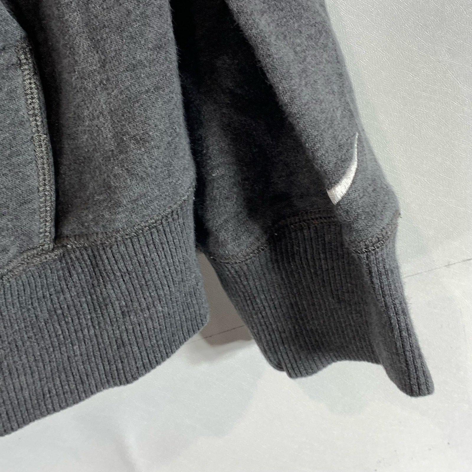 NIKE Men's Gray Logo Regular-Fit Pullover Hoodie SZ L