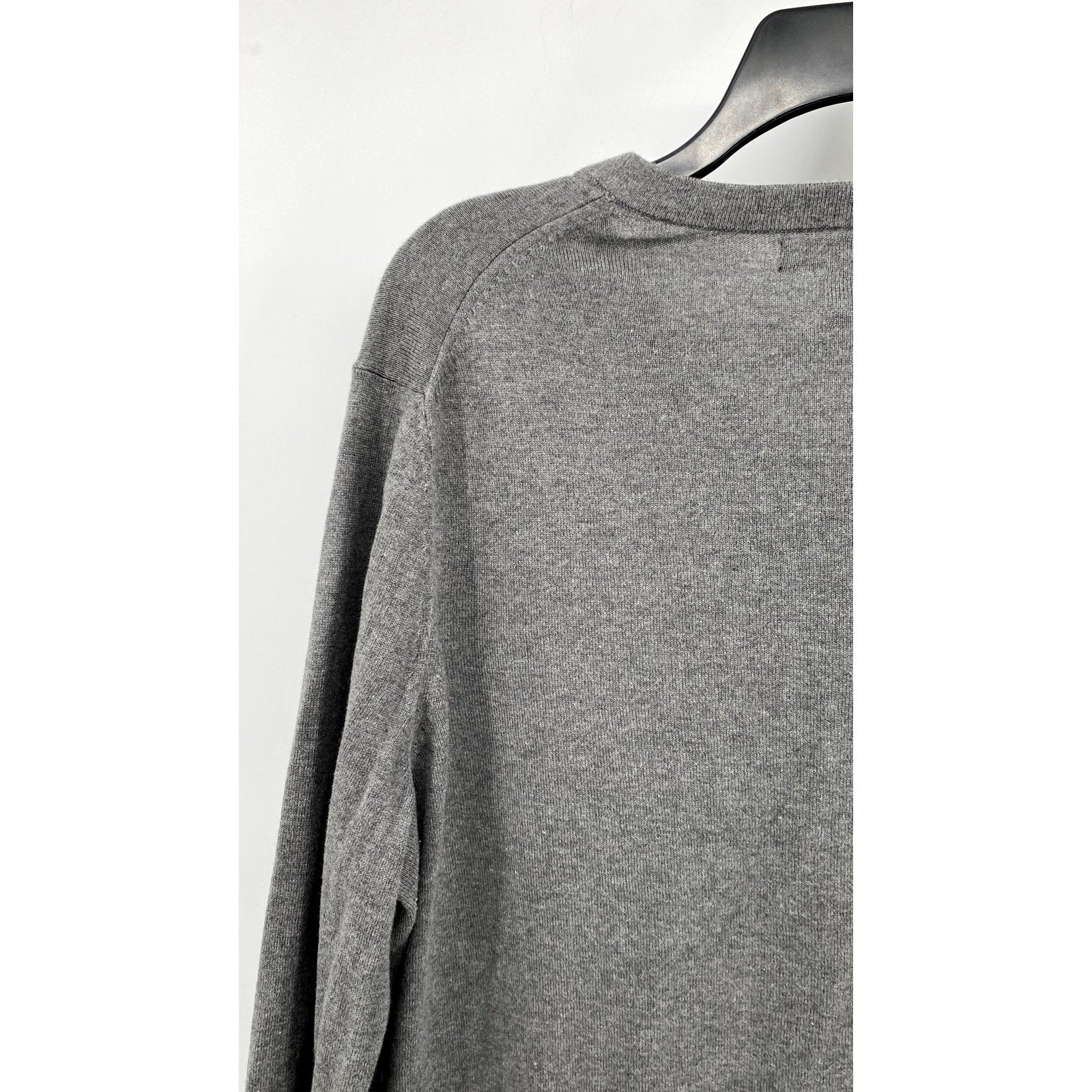 BANANA REPUBLIC Women's Gray V-Neck Sweater SZ L