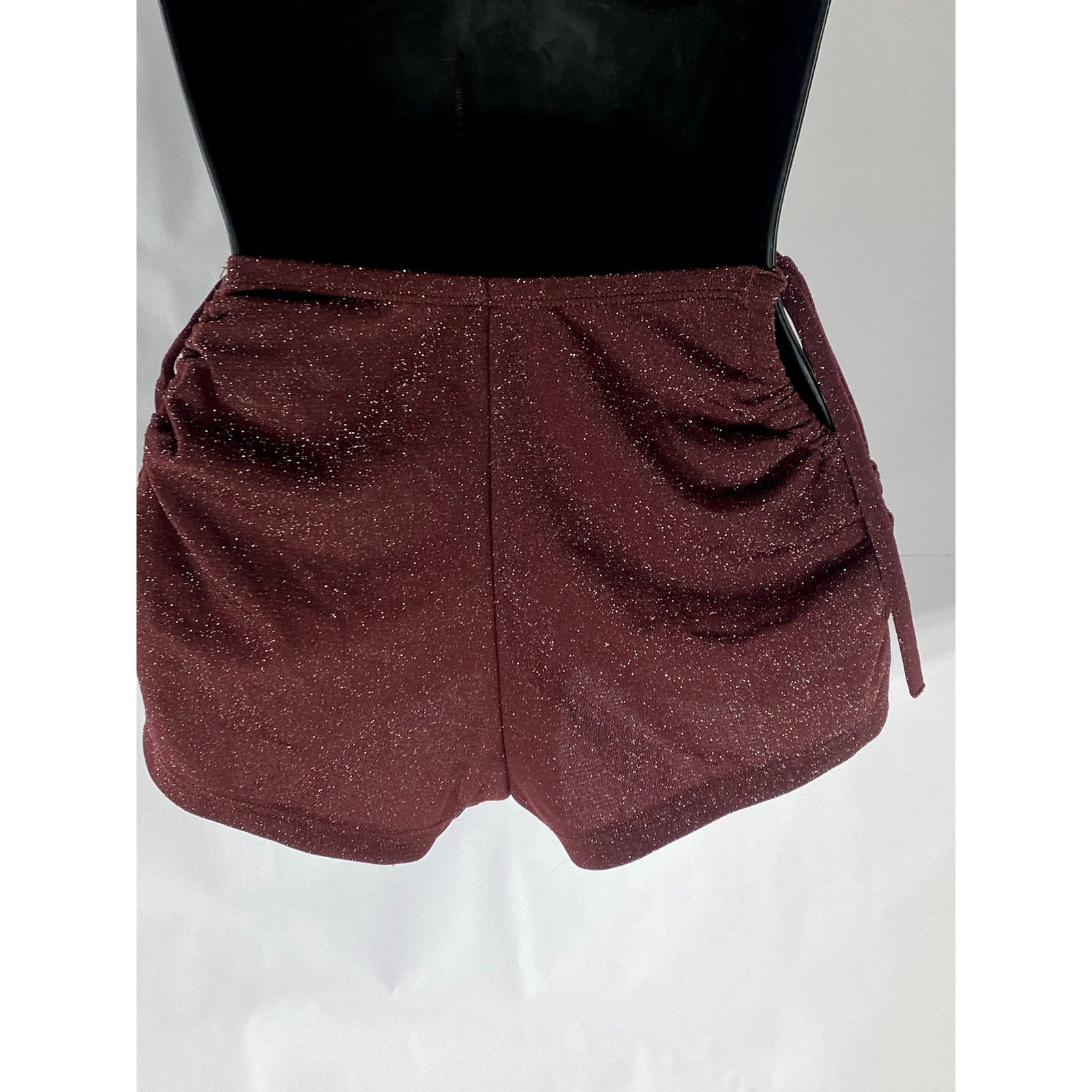 SAVAGE X FENTY Women’s Red Cocoa Metallic Cutout Tie-Waist Booty Shorts SZ XS