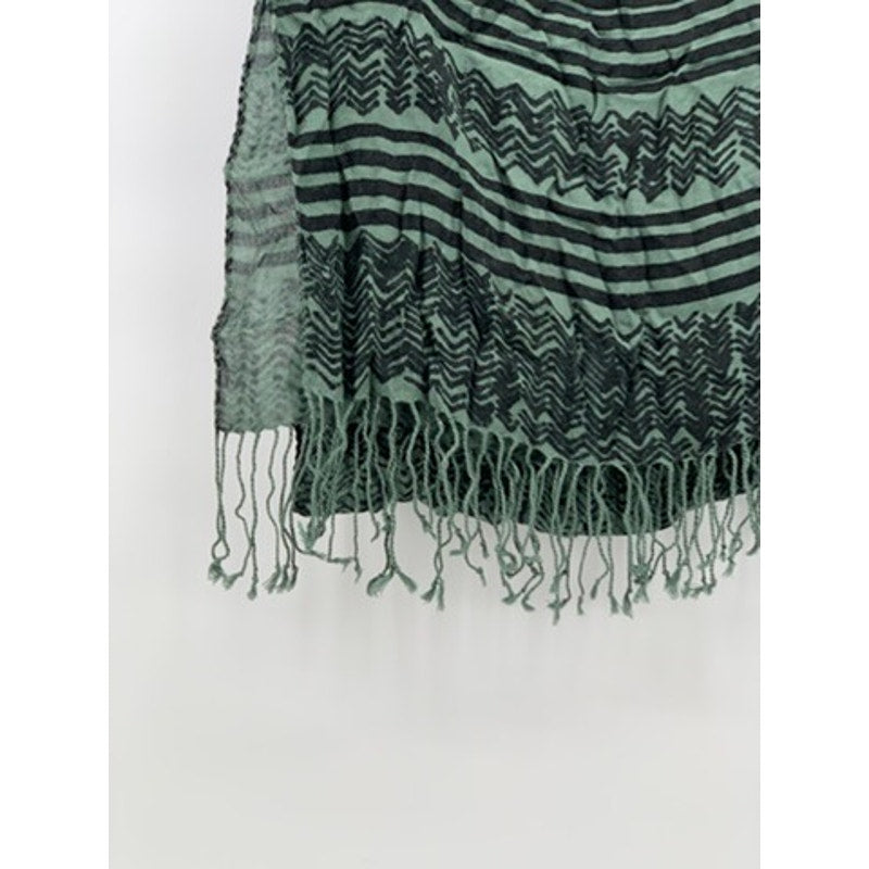UNBRANDED Women's Black-Green Herringbone-Striped Fringe Knit Scarf