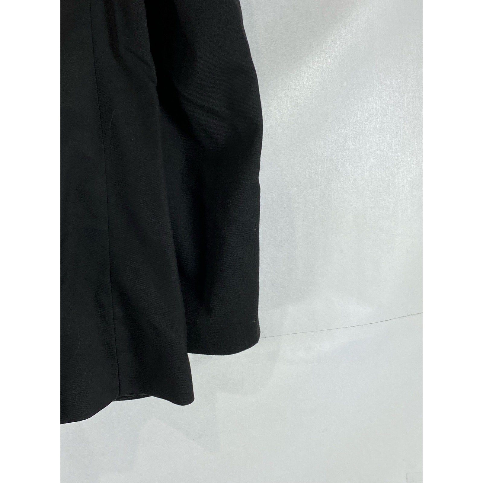 TIFFANY & CO Wardrobe Men's Solid Black Two-Button Blazer SZ 42R