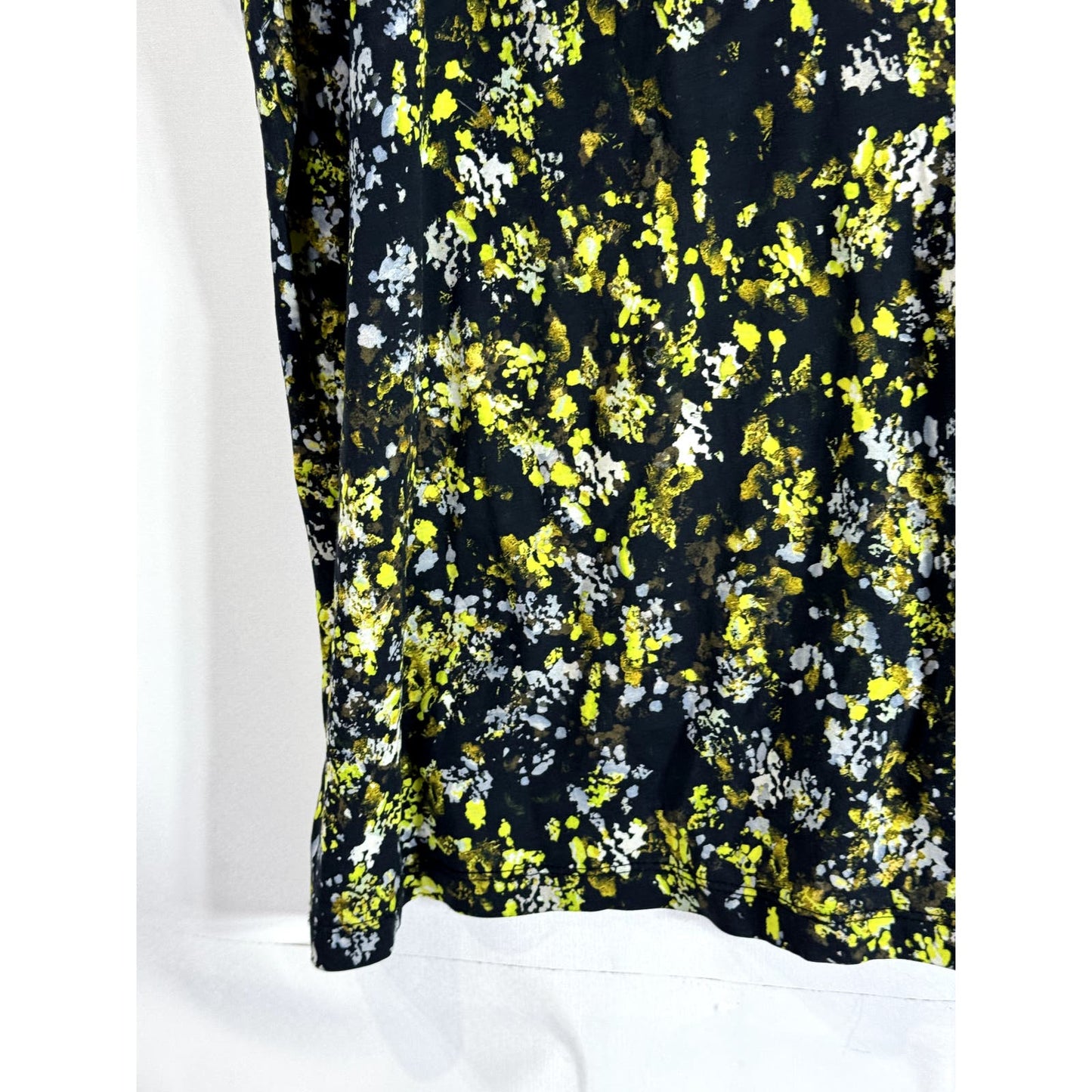 COS Women's Black/Green Printed Mock-Neck Short Sleeve Top SZ L