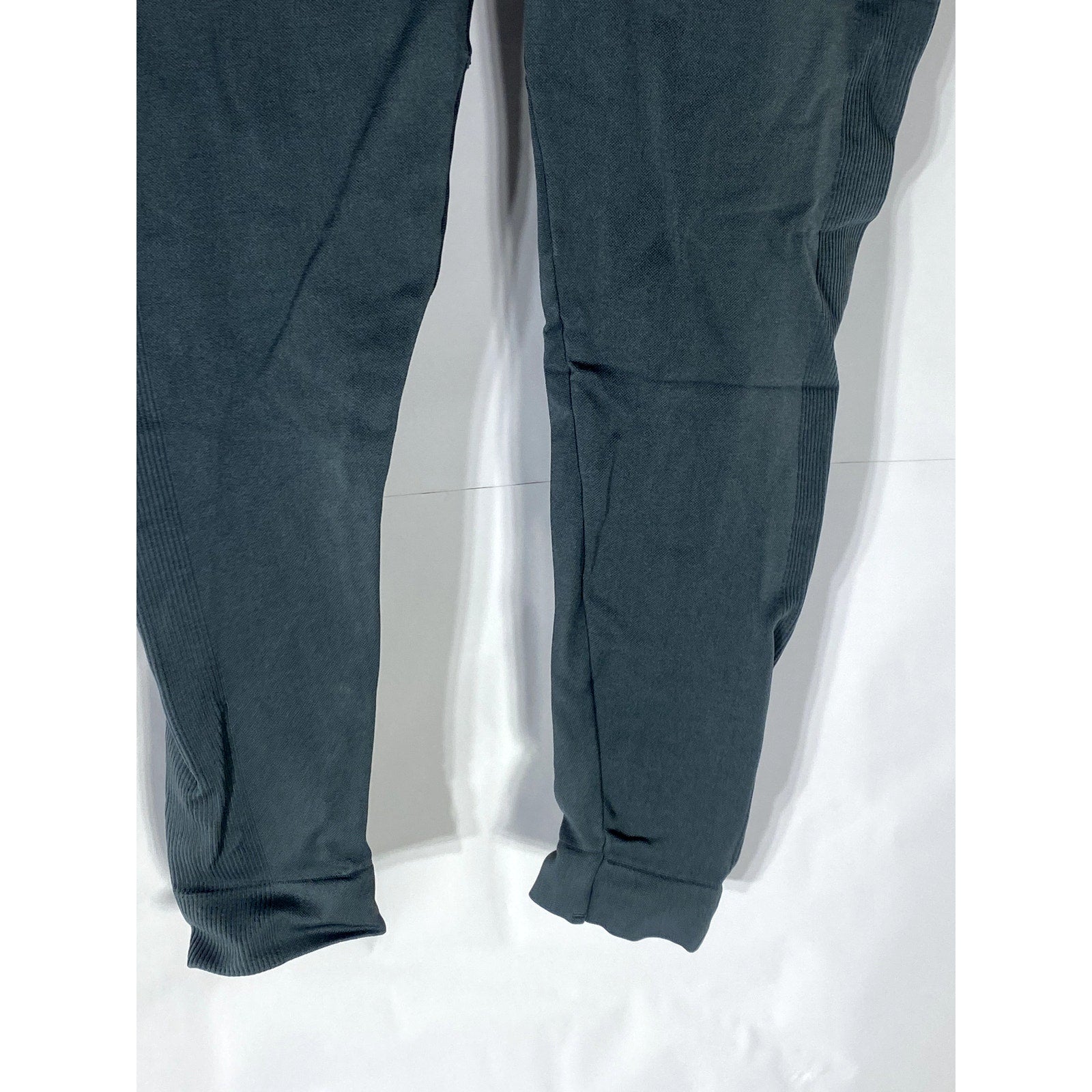 SPORTNEER Women's Dark Gary Seamless Pull-on Stretch Active Leggings SZ L