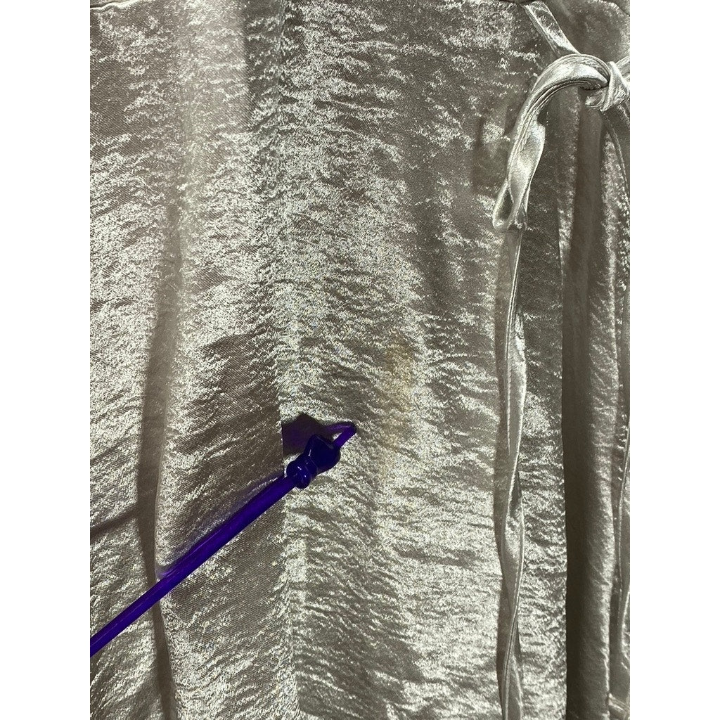 FOREVER 21 Women’s Silver Metallic V-Neck Cut-Out Short Sleeve Mini Dress SZ M