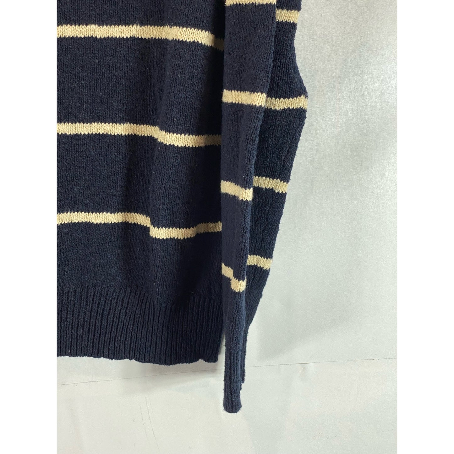 J. CREW Men's Navy/Cream Striped Crewneck Knit Pullover Sweater SZ L