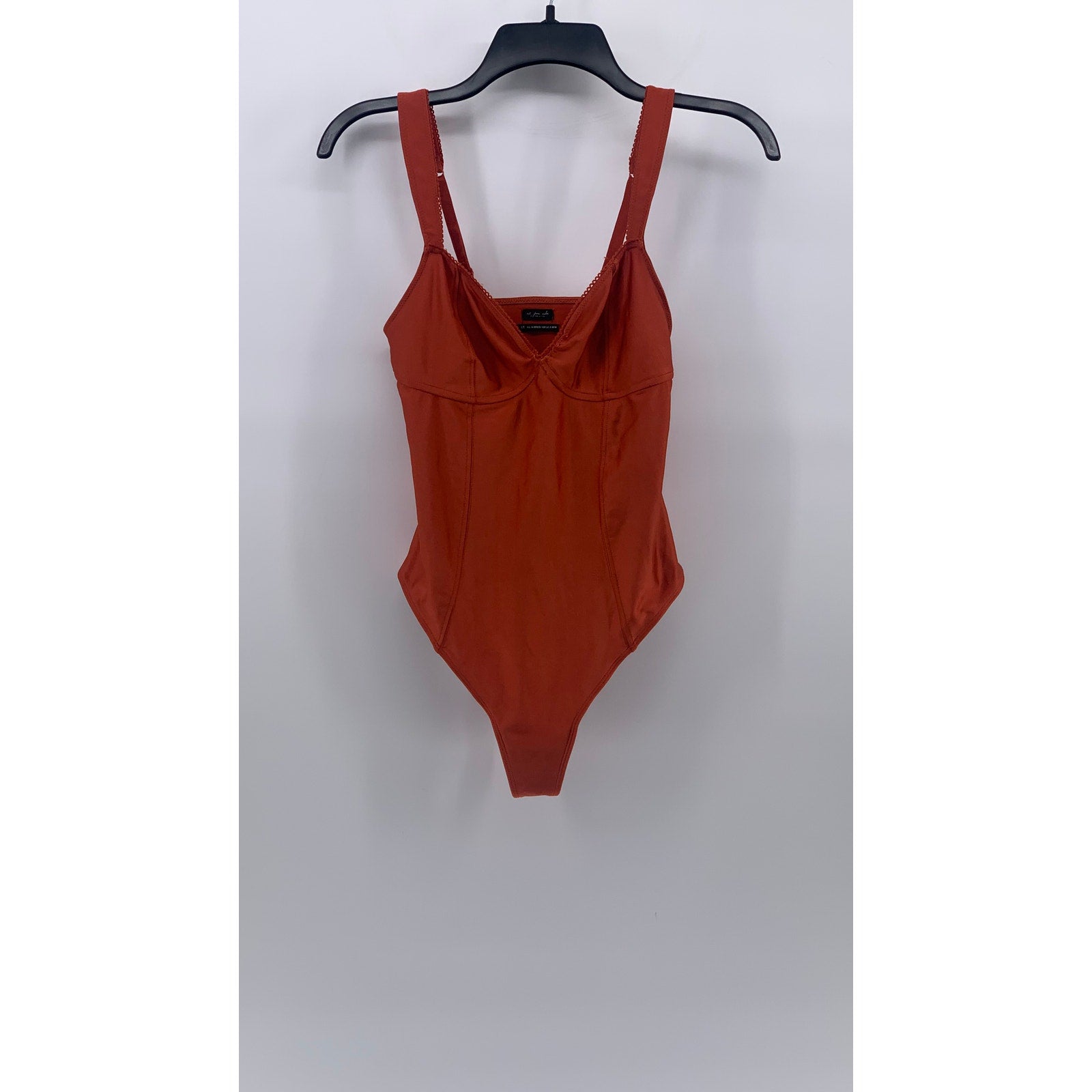 OUT FROM UNDER Women's Dark Orange V-Neck Eyelet Corset Thong Bodysuit SZ M