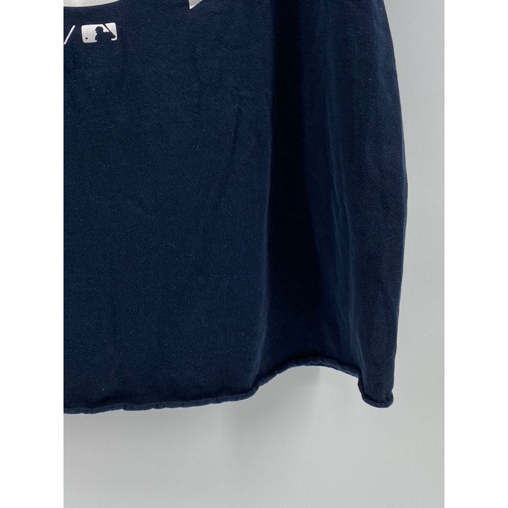 FANATICS Men's Navy-White New York Yankees Crewneck Short Sleeve T-Shirt SZ L