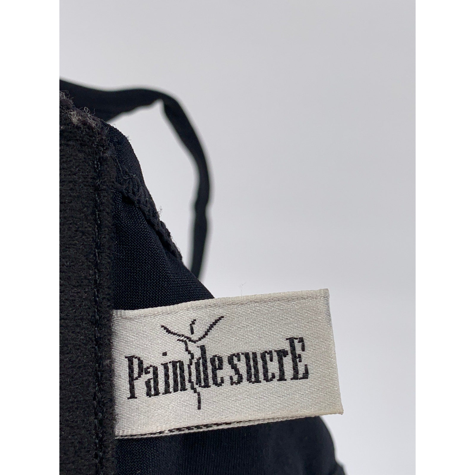 PAIN DE SUCRE Women's Black V-Neck Spaghetti Strap Padded Bikini Top SZ 34B