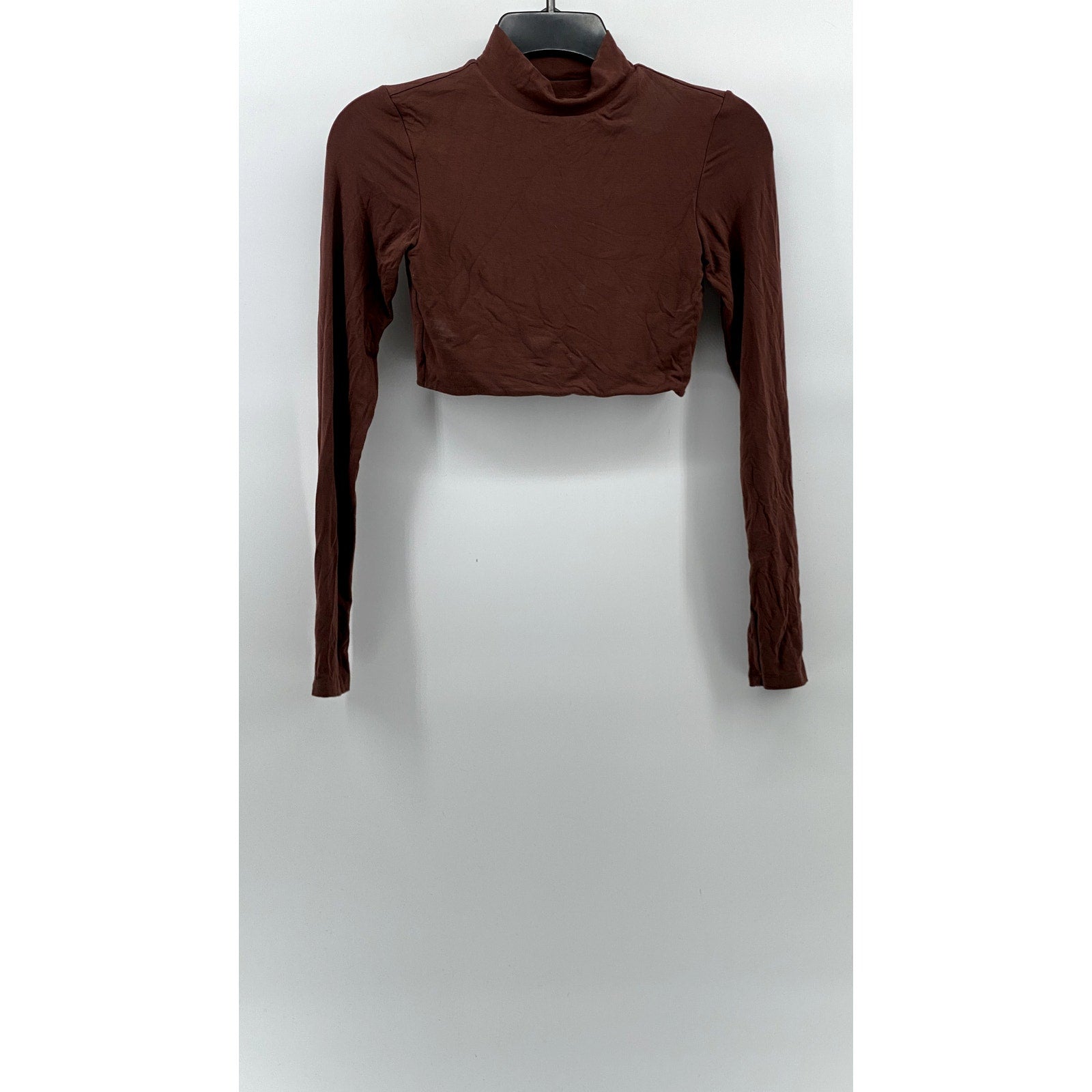 KLASSY NETWORK Women's Brown Seamless Long Sleeve Turtleneck Cropped Top SZ XS