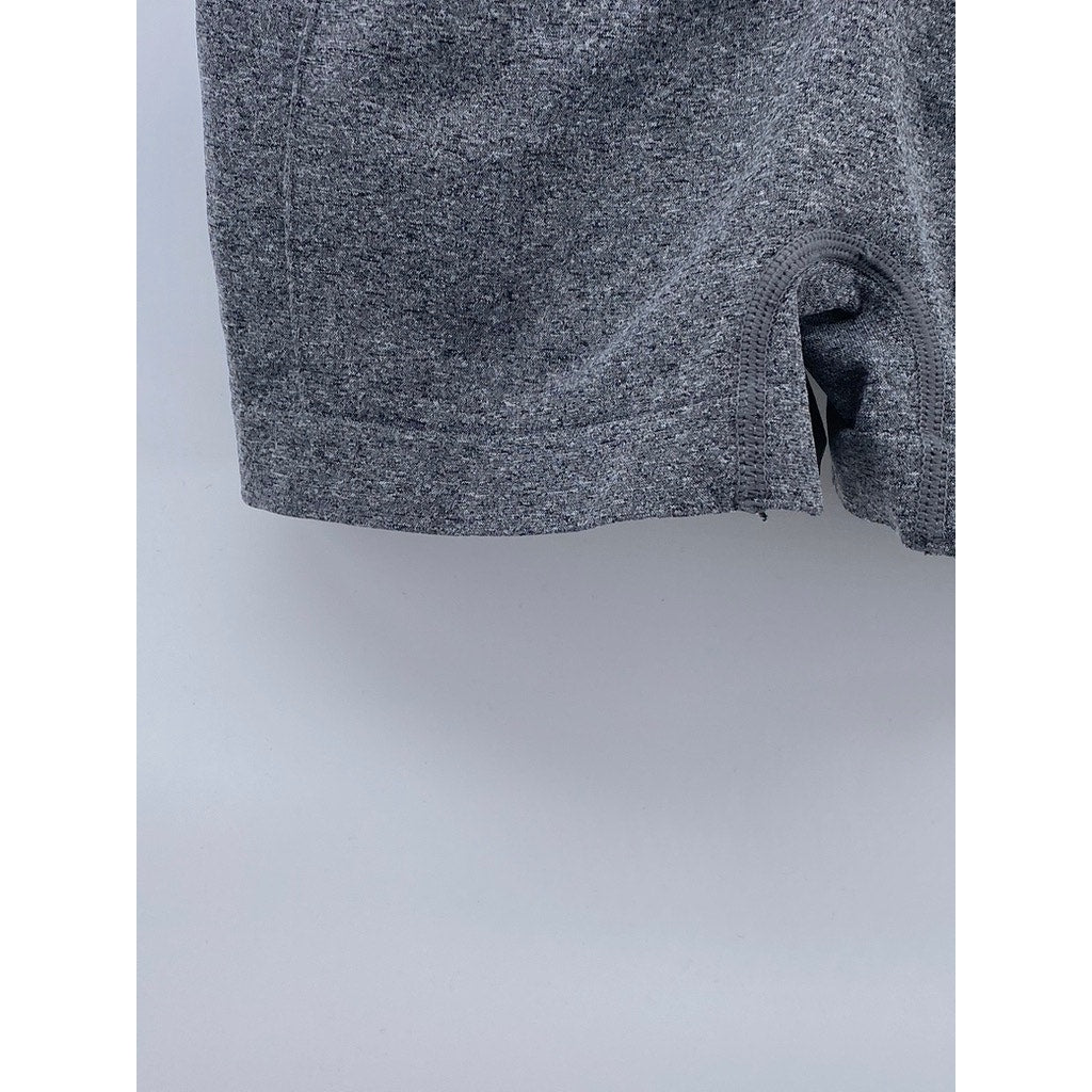 UNBRANDED Women's Gray Pull-On Casual Stretch Pocketless Shorts SZ S