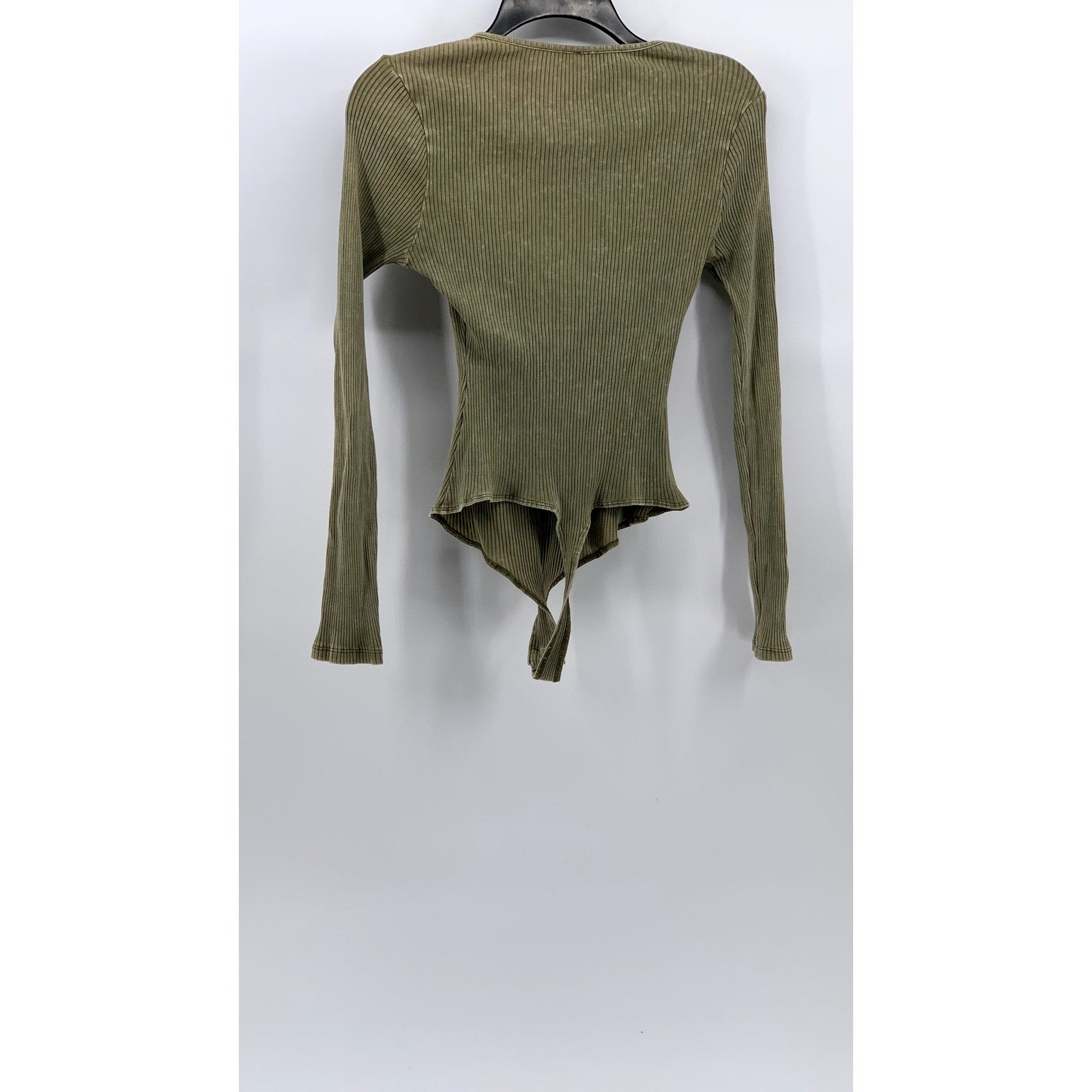 LE LIS Women's Green Ribbed Button-Front Long Sleeve Thong Bodysuit SZ L