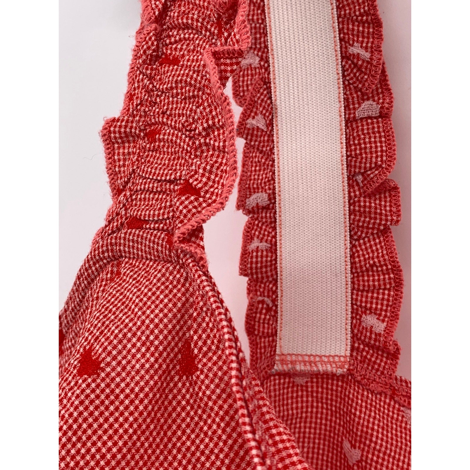 CIDER Women's Red Embroidered Heart Straight-Neck Ruffle Sleeve Crop Top SZ L(8)