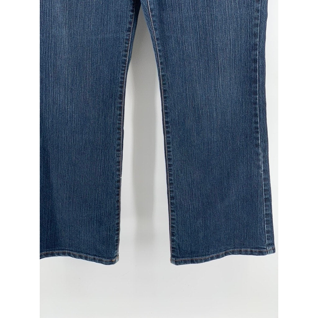 JEANSTAR Women's Petite Blue Denim Flare Jeans SZ 16P