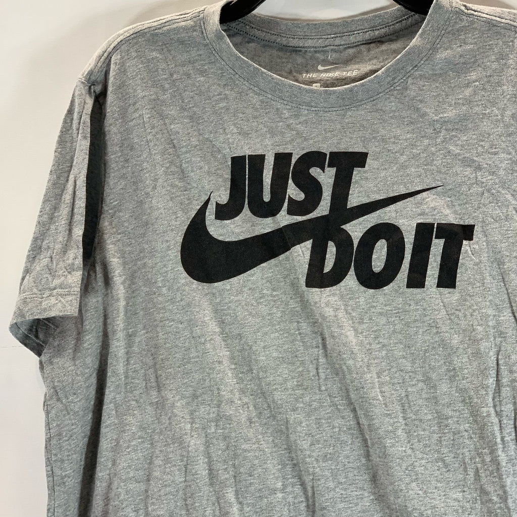NIKE Sportswear Men's Gray/Black Just Do It Crewneck Short Sleeve T-Shirt SZ L