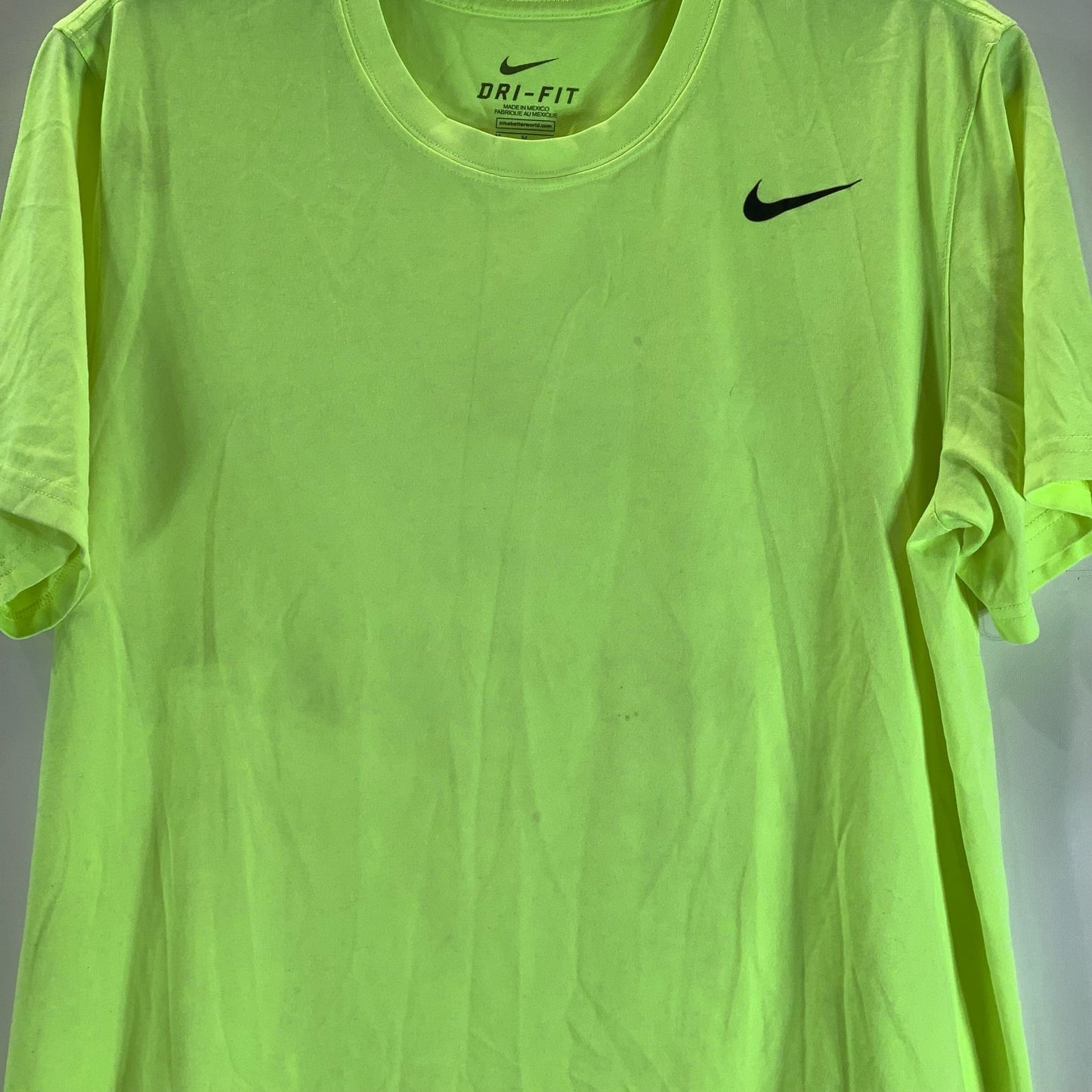 NIKE Men's Neon Green Dri-Fit Crewneck Short Sleeve Active T-Shirt SZ M