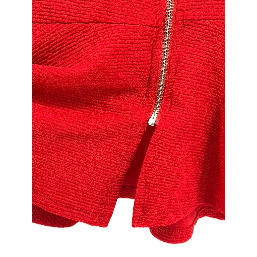 FOREVER 21 Women's Red Crewneck Short Sleeve Ruffle-Hem Top SZ M