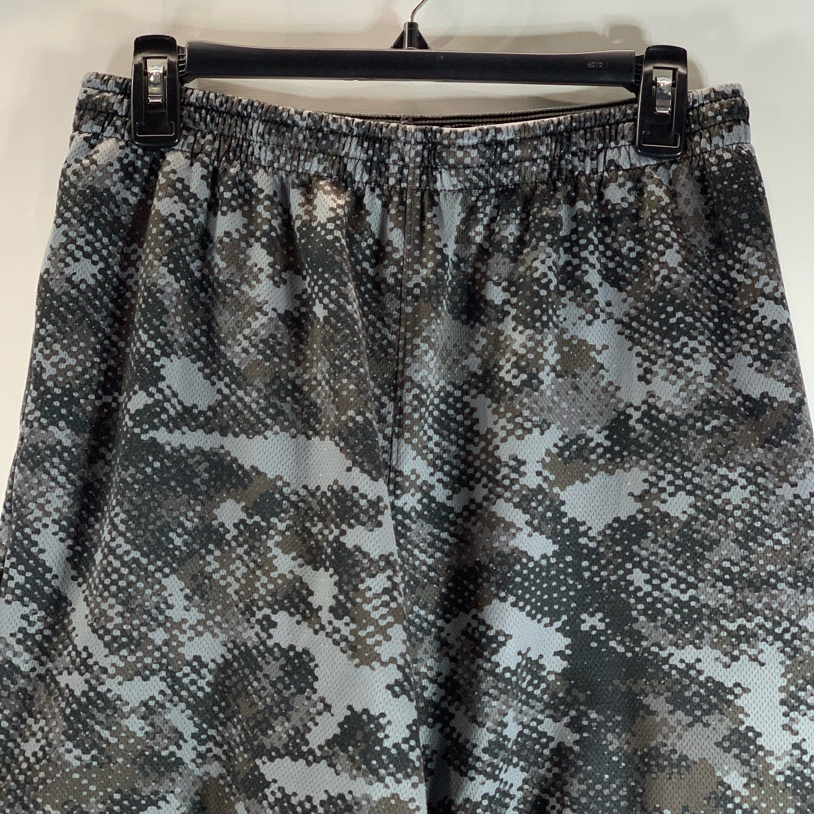 UNDER ARMOUR Men's Gray Elastic Waist Loose-Fit Pull-On Active Shorts SZ M