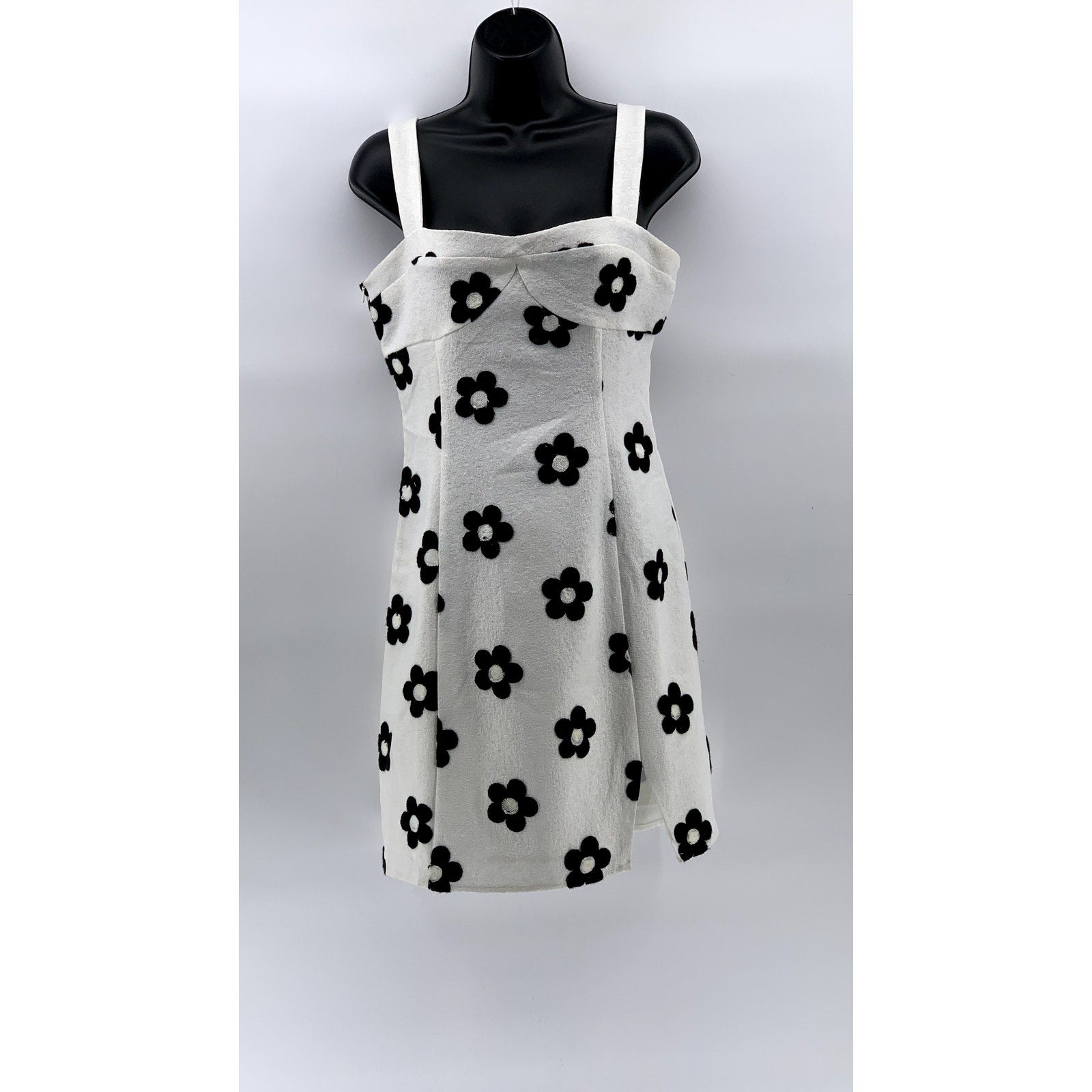 PETITE STUDIO Women's White-Black Tanya Daisy Bodycon Mini Dress SZ S