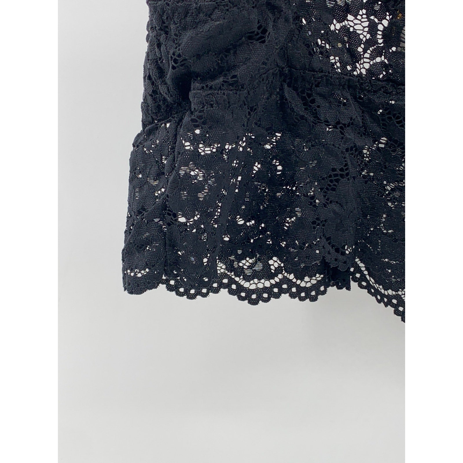 SEDUCTIVEWEAR By Cinema Etoile Women's Black Floral Lace V-Neck Bralette SZ S
