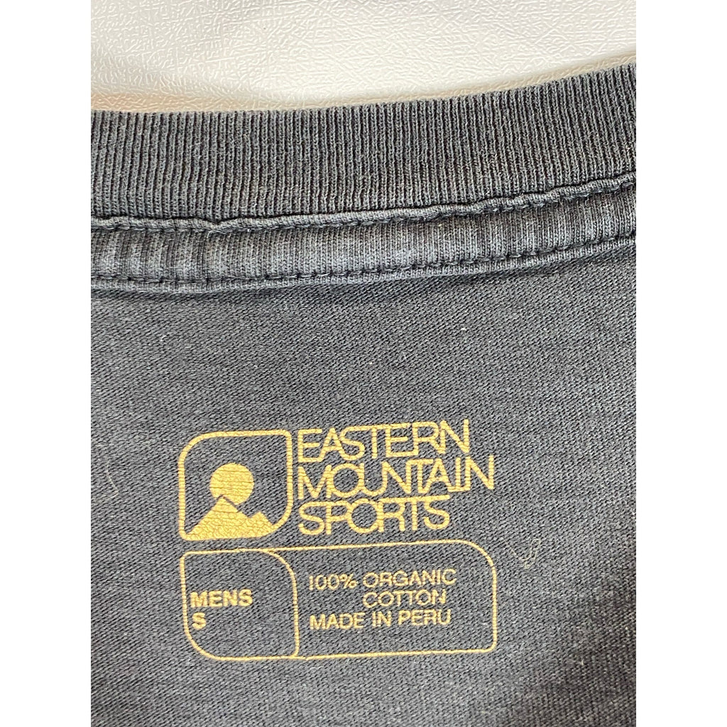 EASTERN MOUNTAIN SPORTS Men's Black Graphic Crewneck Organic Cotton T-Shirt SZ S