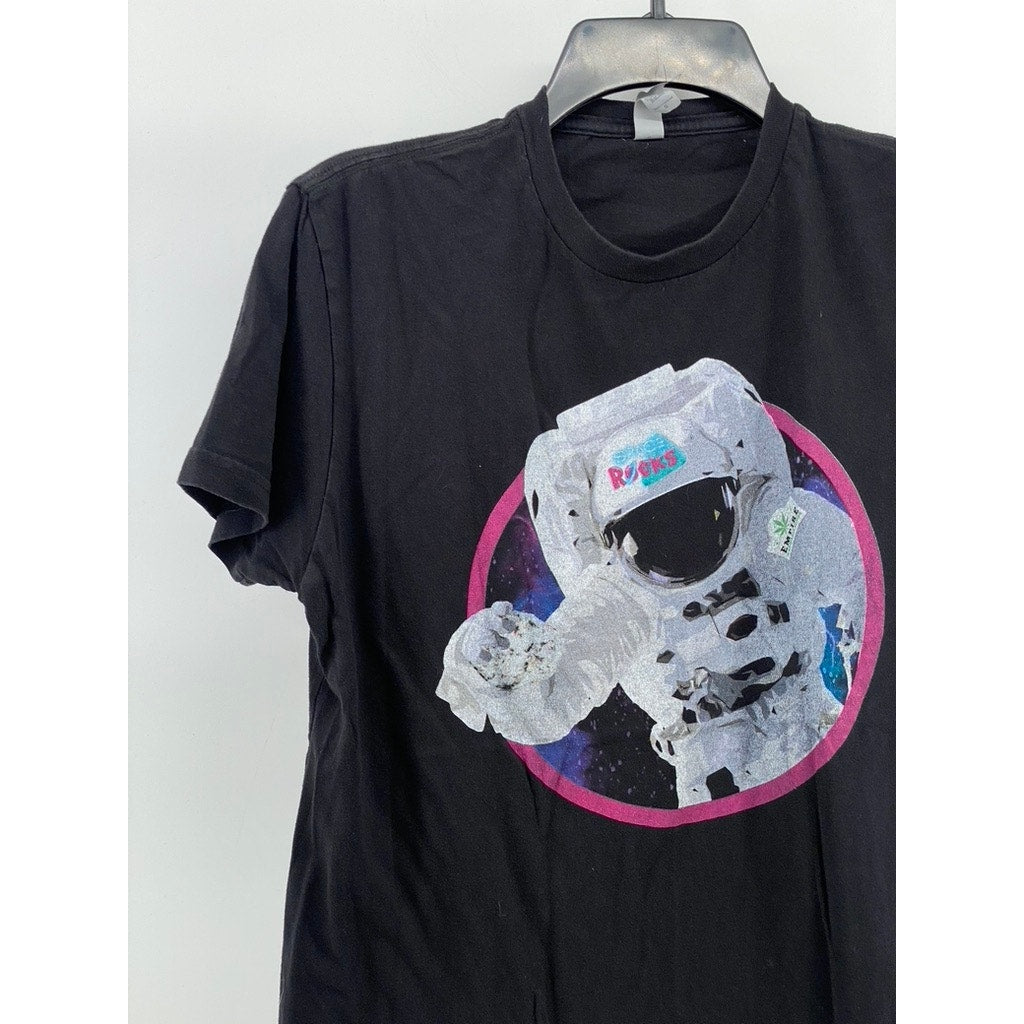 NEXT LEVEL APPAREL Men’s Black Astronaut Crewneck Short Sleeve T-Shirt SZ S