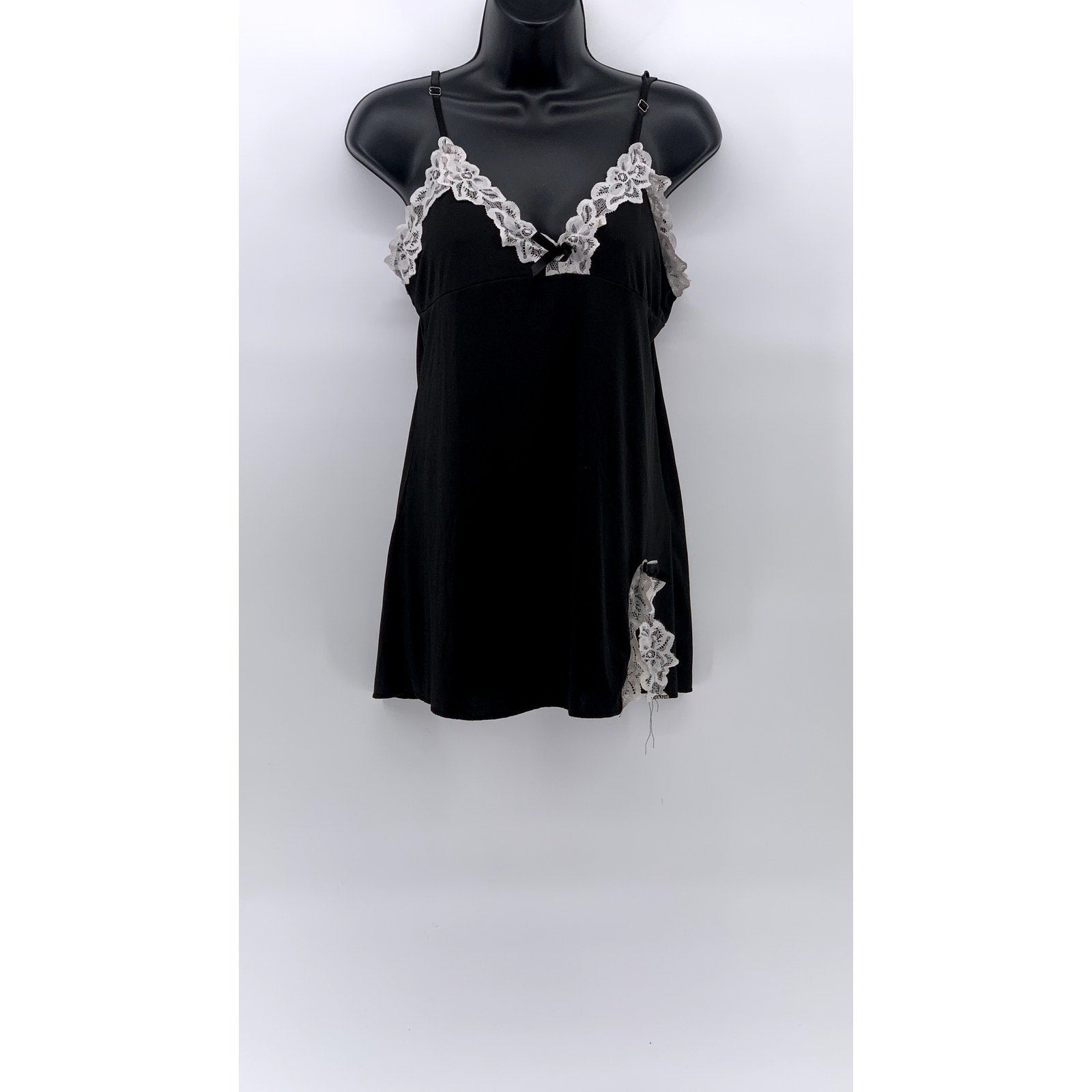UNBRANDED Women's Black-White Lace-Trim V-Neck Spaghetti Strap Sleep Dress SZ M