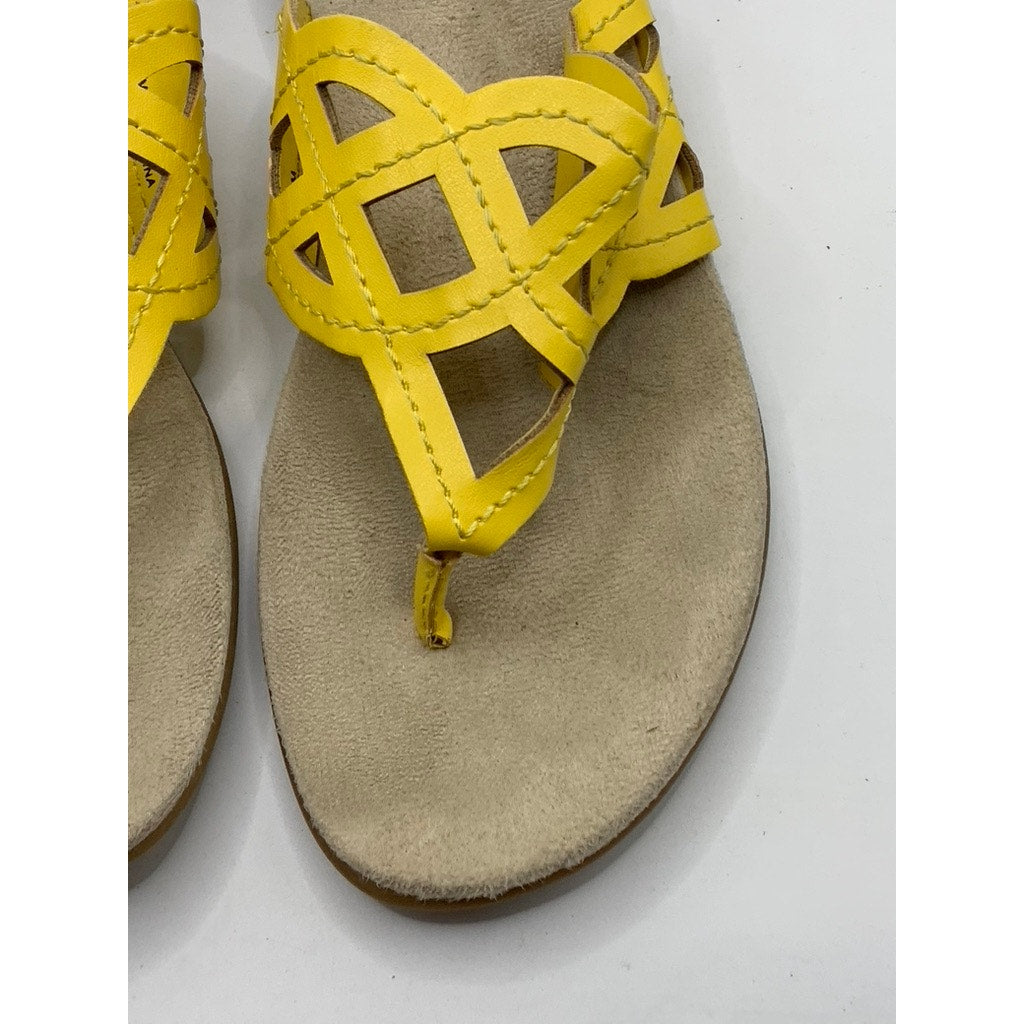 ST. JOHNS BAY Women's Yellow Leather Cutout Thong Sandals SZ 7