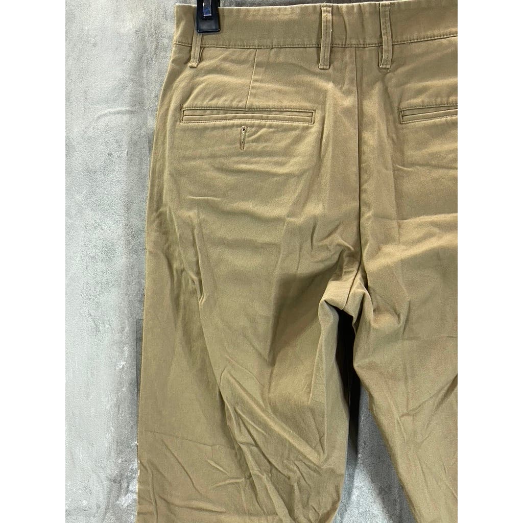 GOODFELLOW & CO Men's Sculptural Tan Athletic-Fit Hennepin Chino Pants SZ 30X30