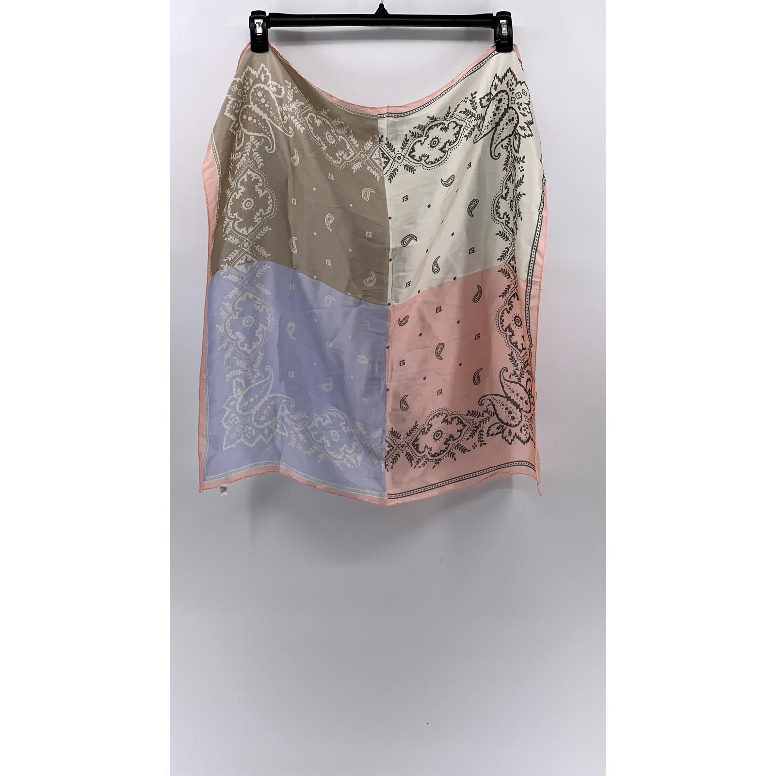 SPARKING FOR LOVE Women's Pink-Tan-White Paisley Printed Scarf