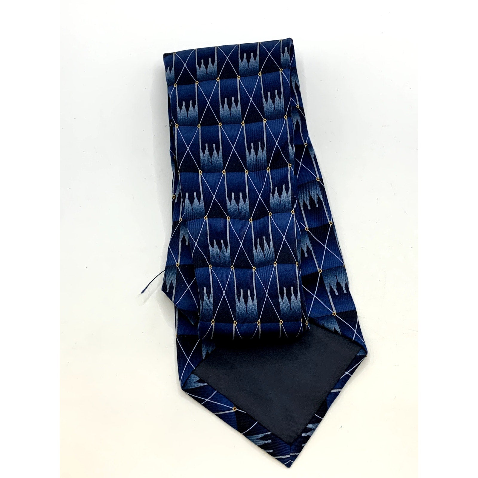 EAGLE NECKWEAR Men's Navy Blue Castle Design Abstract Regular Tie