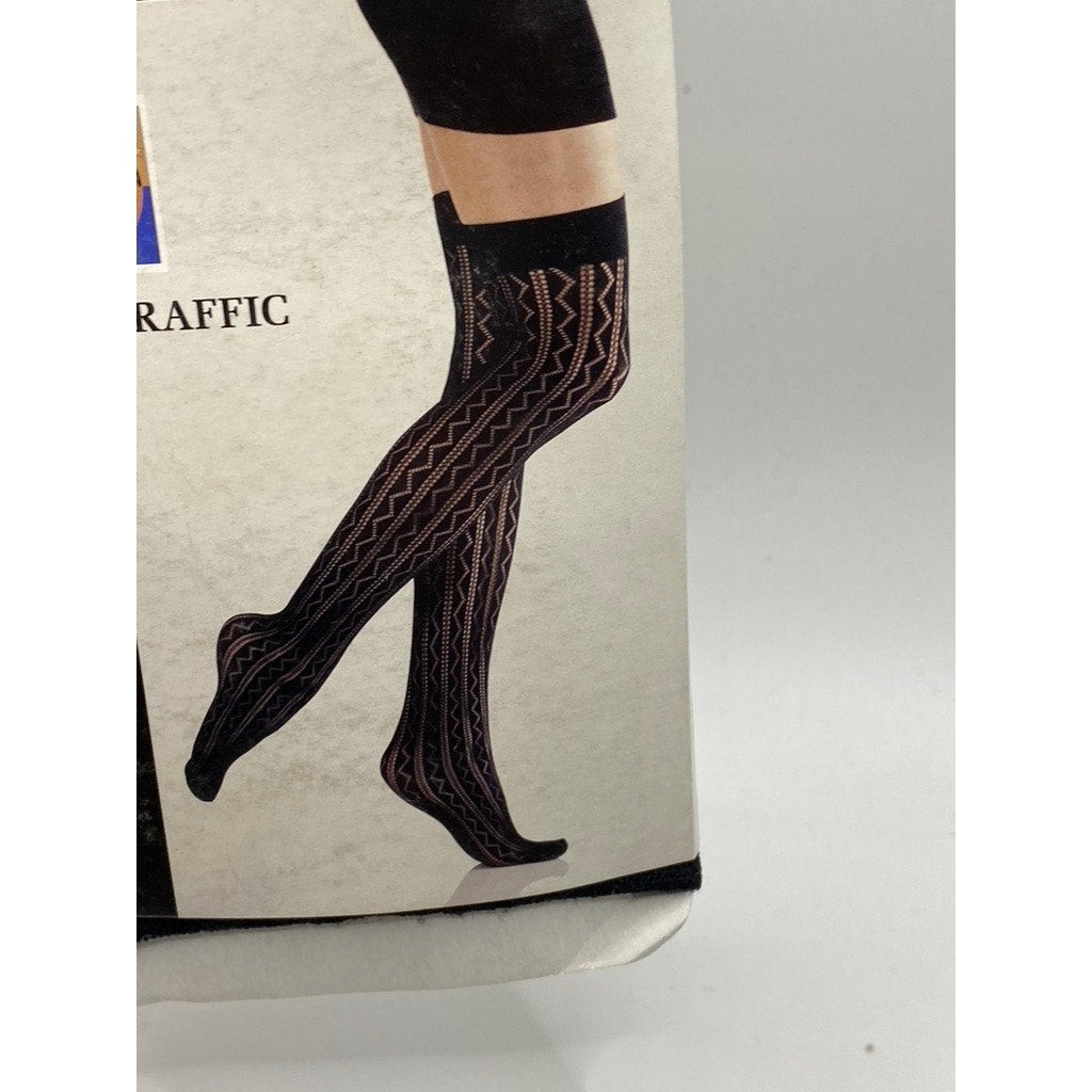 FOOT TRAFFIC Women's Black Cutout Stretch Pull-On Knee High Socks SZ OS